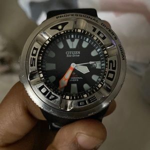 Eco drive professional drivers watch Made by Citizen